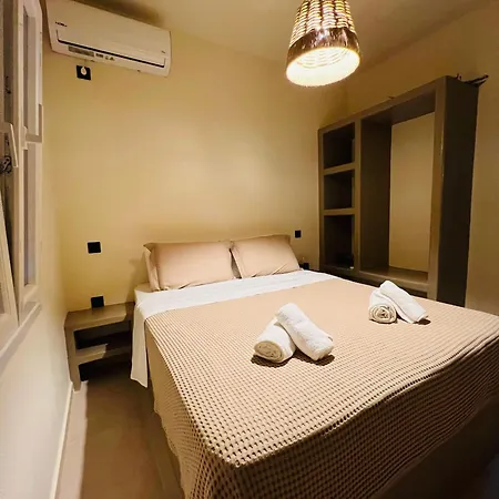 Thermyes 4 With Private Pool Vila Kythnos